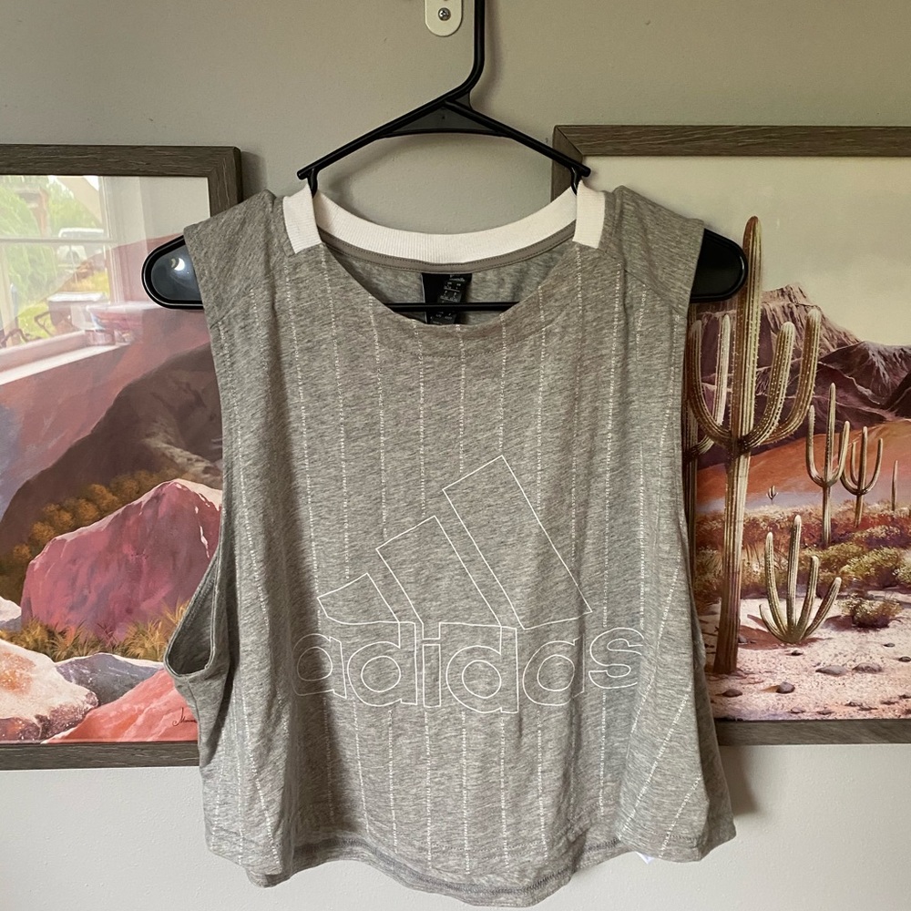 NWOT Adidas Cropped Workout Tank